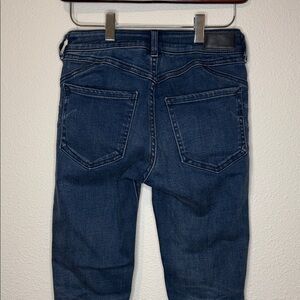 Express Women’s denim Jeans. Sz 0 Regular✨ skinny leggings. Perfect fit mid rise